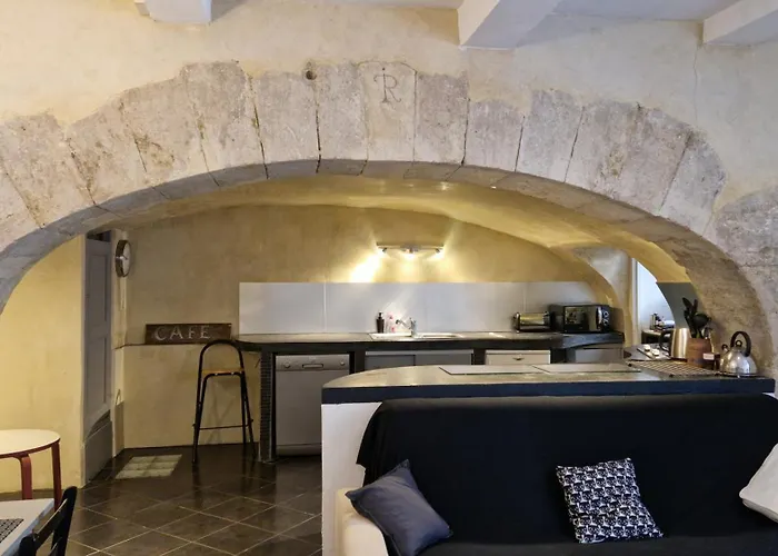 別荘 La Belle Des Remparts *